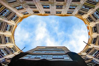 Barcelona Sagrada Familia and Gothic Quarter